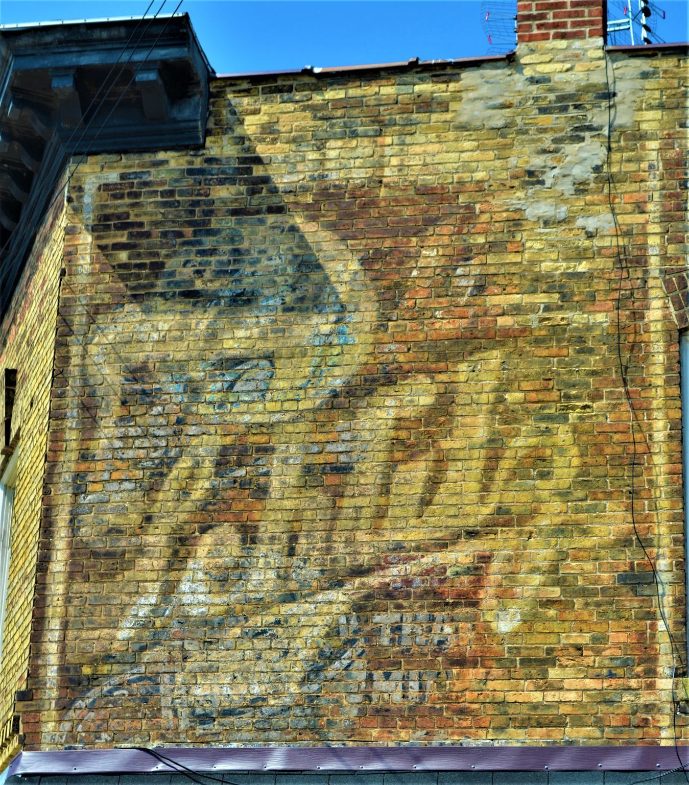 Ghost Signs -Schlitz Beer 936 MLK Drive.JPG